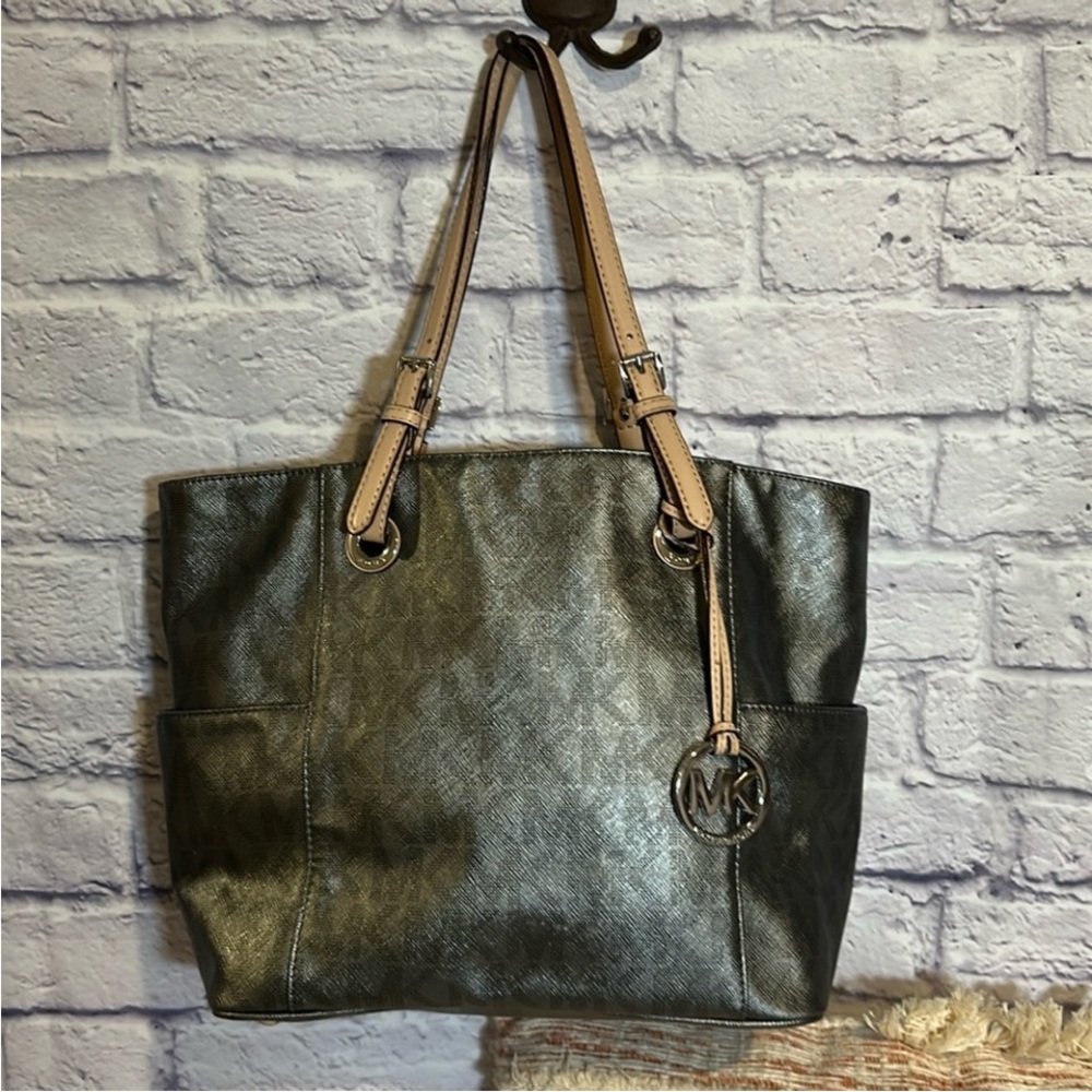 Michael Kors MK Metallic Brown Purse Shiny Handbag Bag Charm Leather Straps EUC